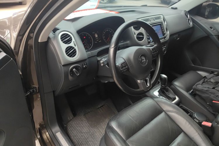 大众 途观 2015款 2.0TSI 自动四驱豪华版中控内饰7003