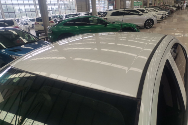 雪佛兰 爱唯欧 2014款 三厢 1.4SL MT 舒适版车身外观57