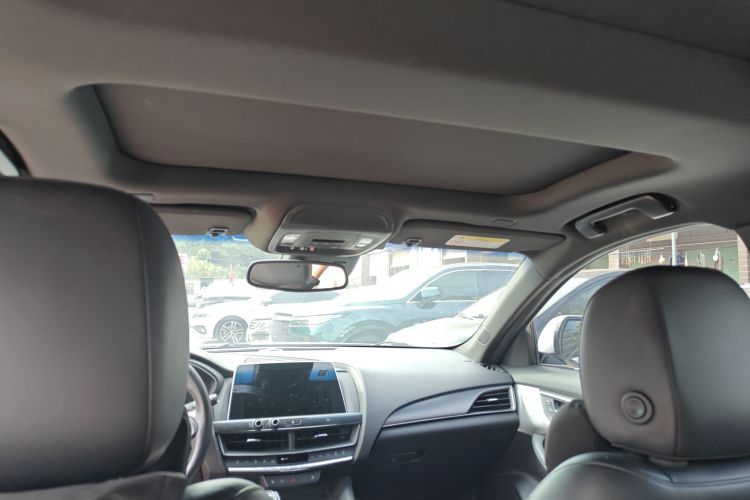 凯迪拉克CT5 2021款 28T 豪华型局部细节22