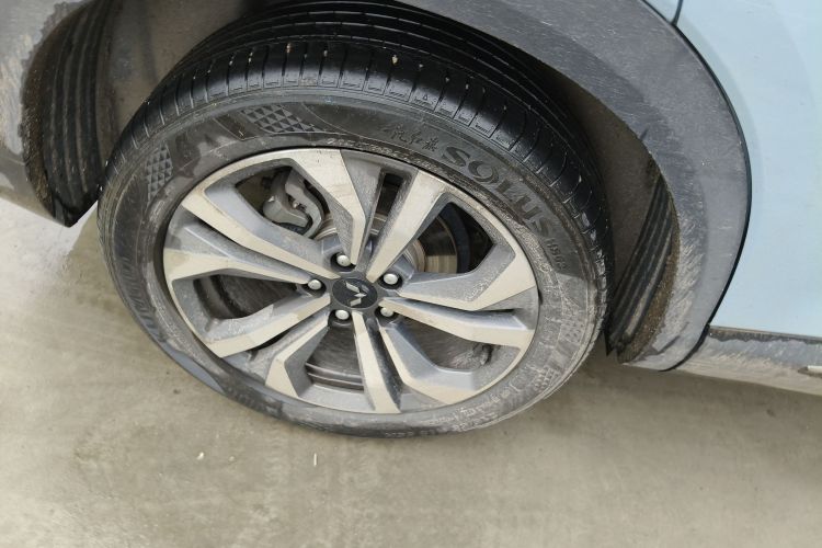 五菱汽车 五菱星辰 2021款 1.5T CVT星曜版车身外观6008