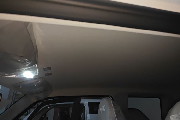 吉利银河 熊猫 2025款 210km 元气熊中控内饰22