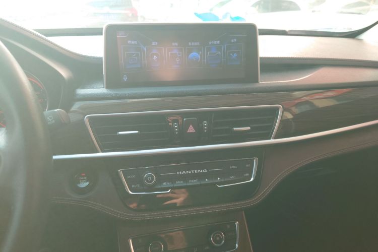 汉腾汽车 汉腾X5 2018款 1.5T CVT豪华版中控内饰16