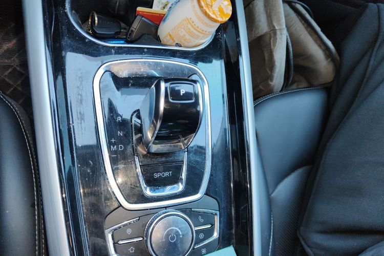 星途凌云 2019款 1.6T 两驱钻石版中控内饰18