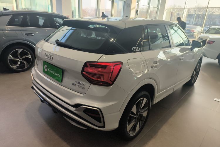 奥迪Q2L 2025款 35TFSI 时尚动感型车身外观7