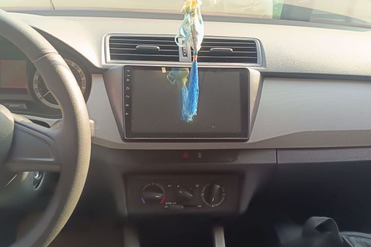 斯柯达 晶锐 2017款 1.4L 自动车享版中控内饰16