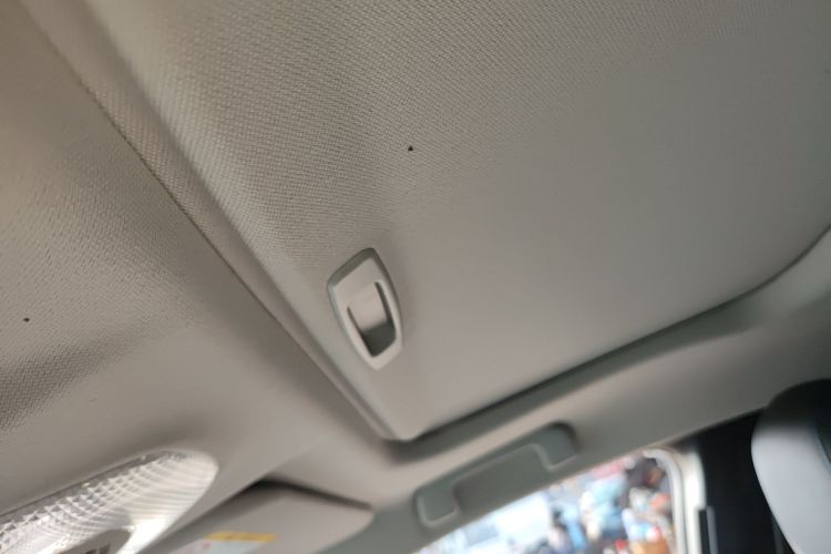 丰田 奕泽IZOA 2021款 双擎 2.0L 奕享版中控内饰22