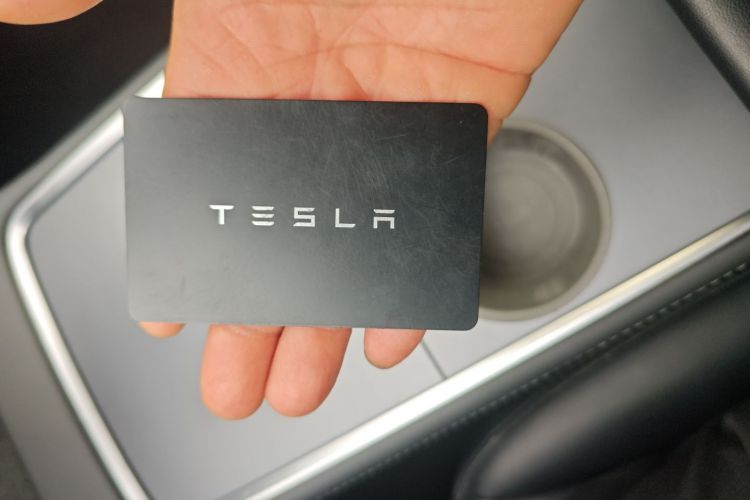 特斯拉 Model Y 2022款 后轮驱动版中控内饰7001