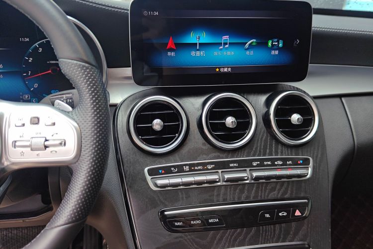 奔驰C级 2020款 改款 C 260 L 运动版中控内饰16