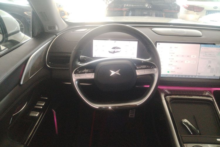 小鹏G9 2022款 650 性能版Max中控内饰13