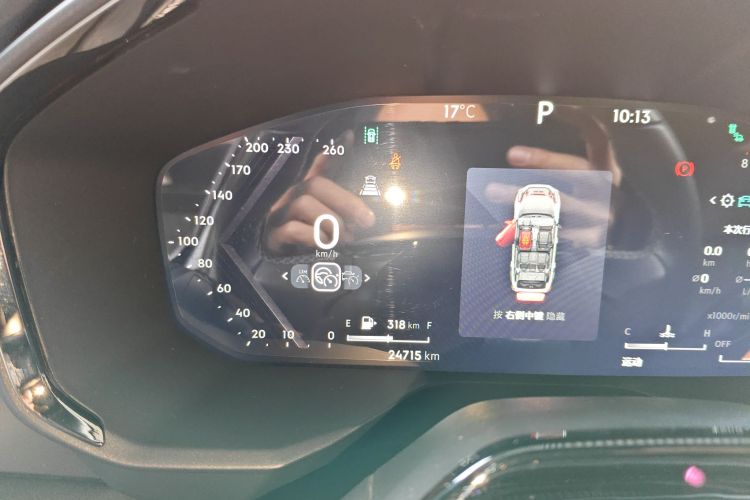 领克01 2023款 2.0TD 四驱暗夜版中控内饰14