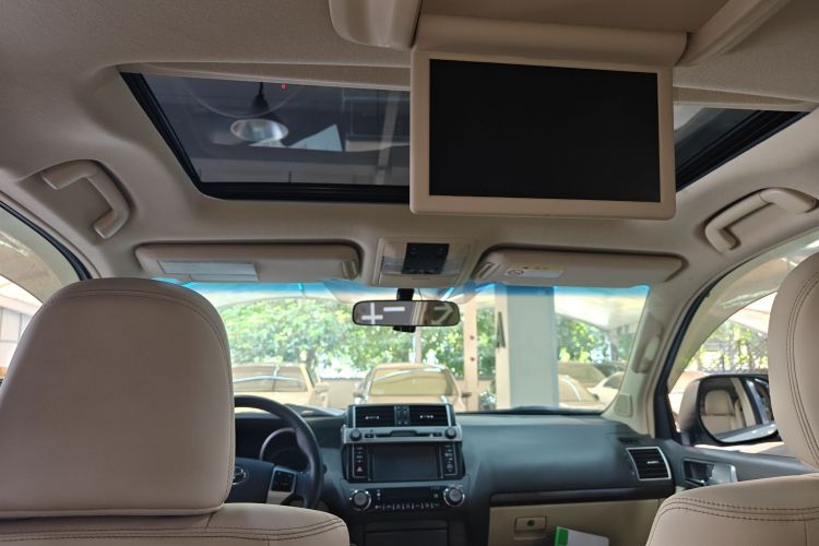 丰田 普拉多 2016款 3.5L 自动TX-L NAVI局部细节22