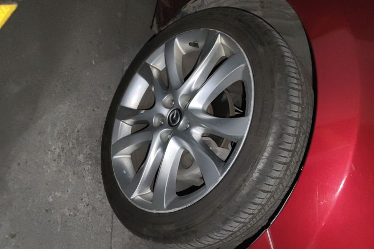 马自达 阿特兹 2014款 2.5L 蓝天尊崇版车身外观10