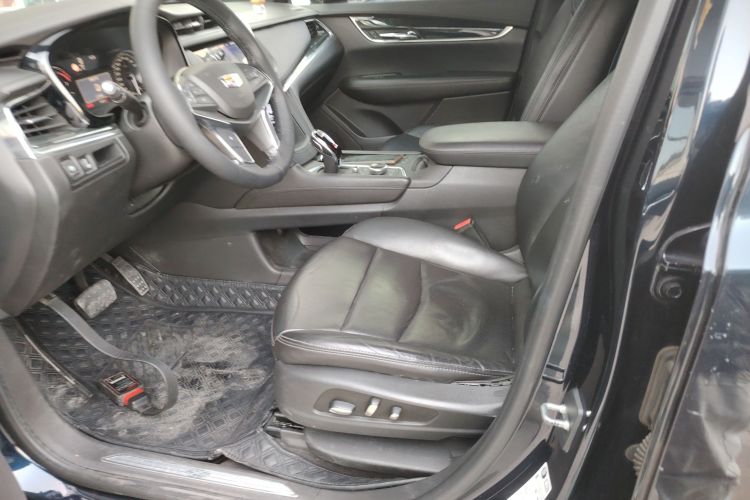 凯迪拉克XT5 2020款 28T 豪华型中控内饰19