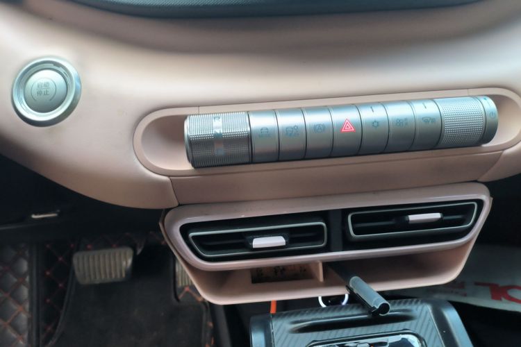 比亚迪 海鸥 2025款 305km 自由版中控内饰18