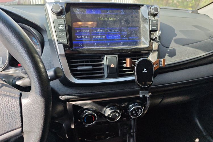 丰田 YARiS L 致炫 2016款 改款 1.5E CVT魅动版中控内饰16