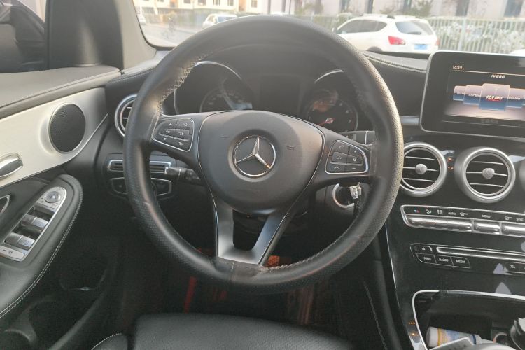 奔驰GLC 2018款 GLC 200 4MATIC中控内饰13