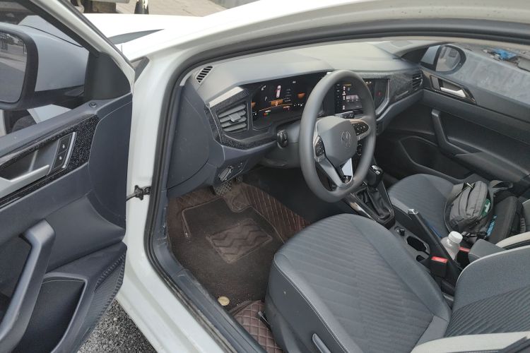 大众 朗逸 2023款 新锐 1.5L 自动新逸版中控内饰20