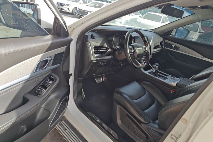 捷途X70 2020款 1.5T DCT悦行版 5座中控内饰20