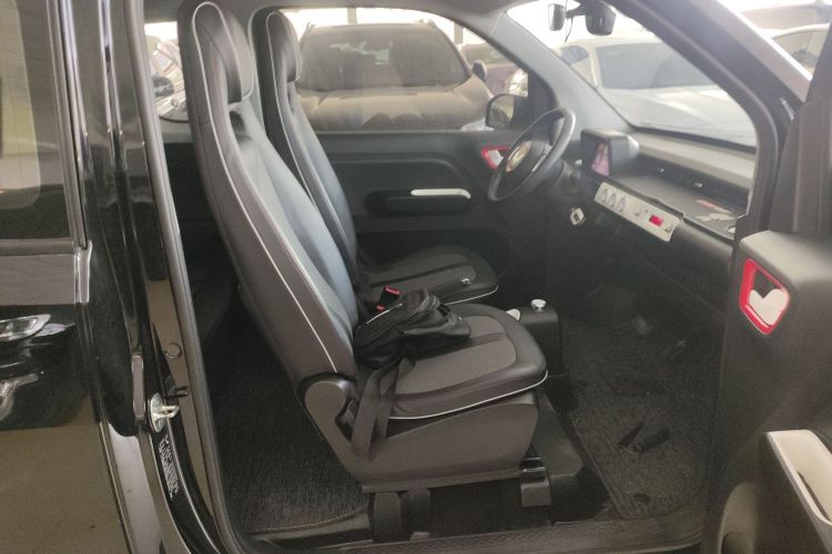 五菱汽车 宏光MINIEV 2022款 GAMEBOY 200km 玩咖款 磷酸铁锂局部细节41