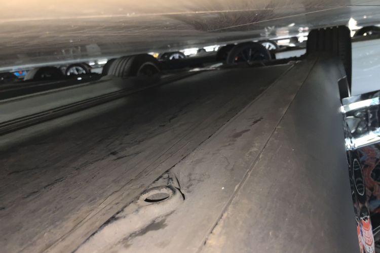 特斯拉 Model Y 2022款 改款 后轮驱动版局部细节9001