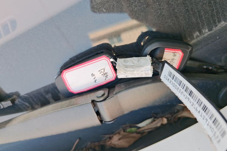 五菱汽车 宏光MINIEV 2024款 第三代 215km 青春版中控内饰11