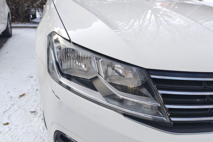 大众 朗逸 2017款 1.6L 自动风尚版车身外观6006