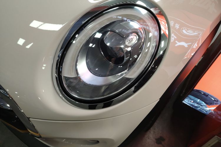 MINI 2016款 1.5T COOPER 先锋派局部细节36