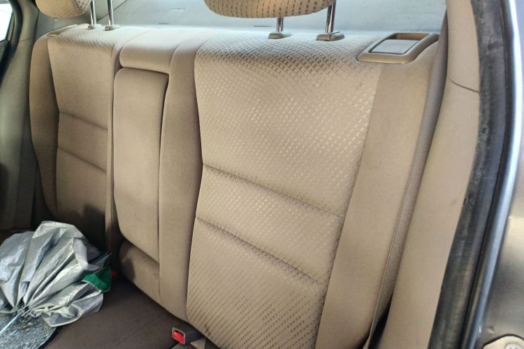 本田 锋范经典 2008款 1.5L 自动精英版中控内饰21