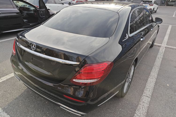 奔驰E级 2020款 E 300 L 时尚型车身外观6005