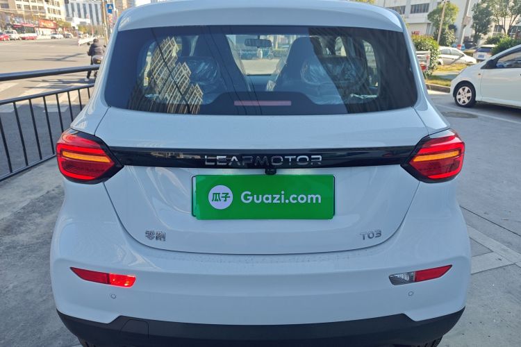 零跑汽车 零跑T03 2025款 310舒享版车身外观6