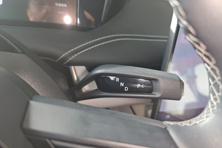 小米汽车 小米SU7 2024款 后驱超长续航高阶智驾Pro版局部细节18