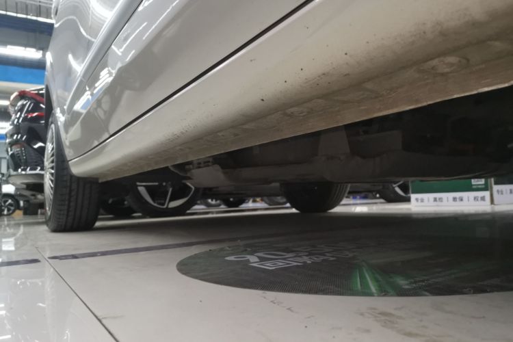 五菱汽车 五菱缤果 2023款 203km 轻享款局部细节9001