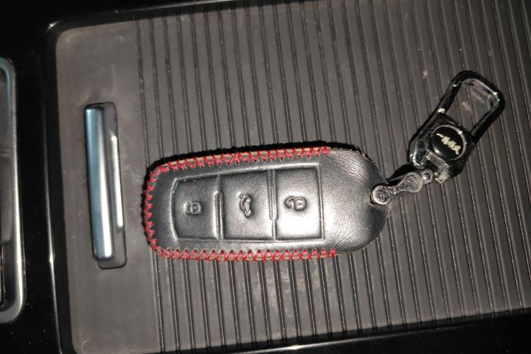 中国重汽VGV VGV U70 2020款 1.5T 自动智享豪华版 7座中控内饰7001