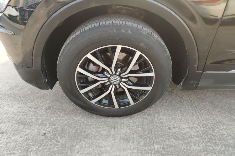 大众 途观L 2018款 改款 330TSI 自动两驱豪华版车身外观6007