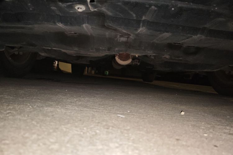 丰田 凯美瑞 2010款 240G 豪华版局部细节9008