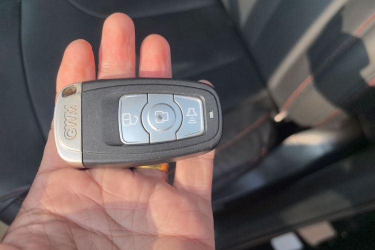 哈弗H6 2017款 蓝标 运动版 1.5T 自动两驱豪华型中控内饰11