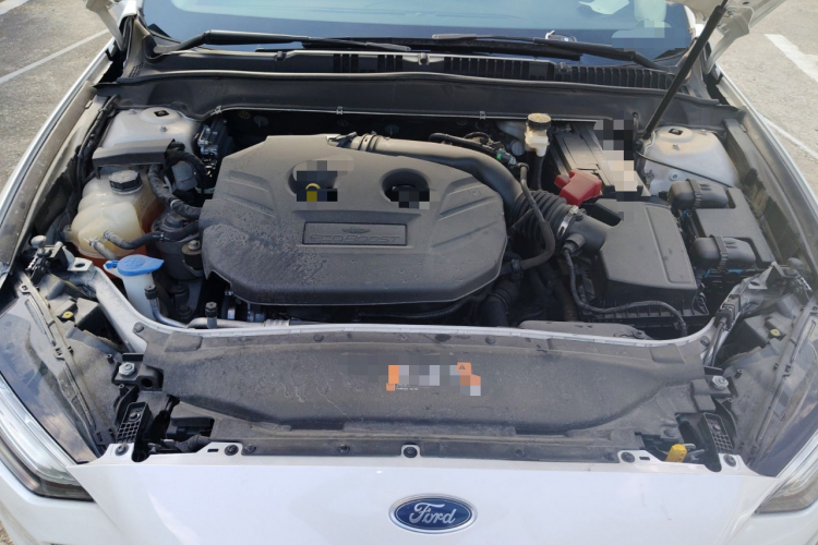 福特 蒙迪欧 2018款 EcoBoost 200 时尚型局部细节24