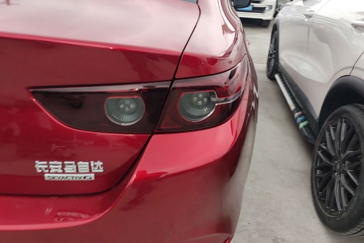 马自达3 昂克赛拉 2020款 1.5L 自动质美版车身外观9