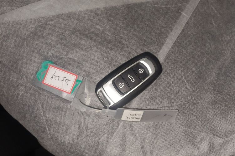 吉利银河 2024款 熊猫mini 200km 耐力熊中控内饰11