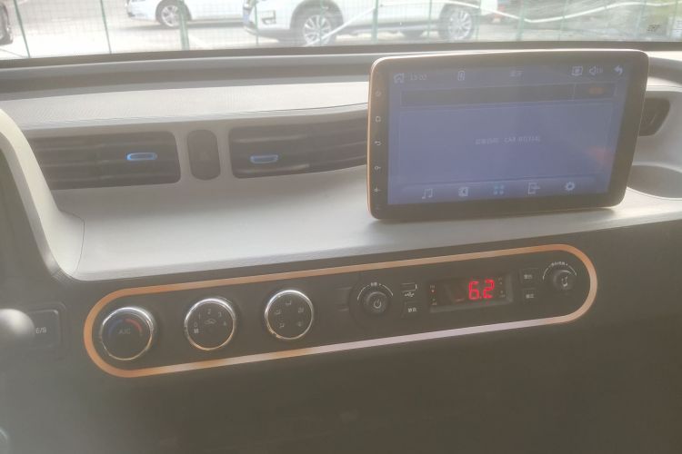 五菱汽车 宏光MINIEV 2021款 马卡龙时尚款 三元锂中控内饰16