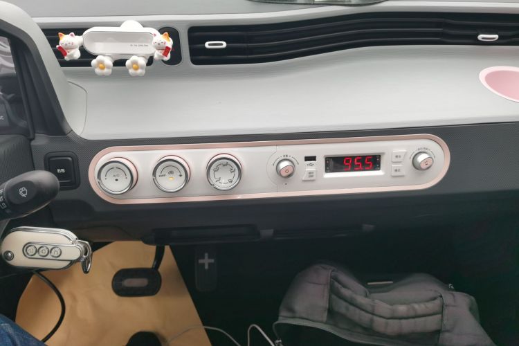 五菱汽车 宏光MINIEV 2022款 马卡龙臻享款 磷酸铁锂中控内饰16