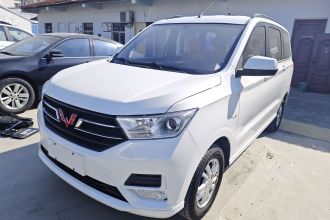 五菱汽车 五菱宏光 2021款 1.5L改款 S舒适型 电动助力LAR