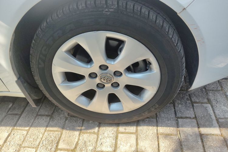 别克 君威 2015款 1.6T 领先技术型车身外观6007