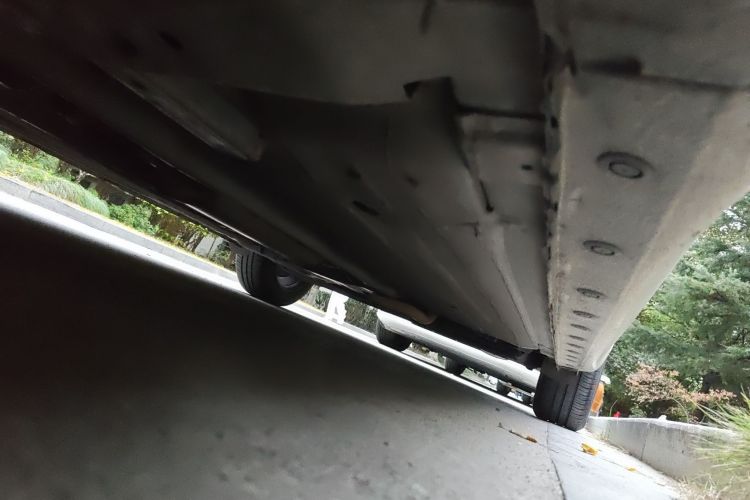 日产 骐达TIIDA 2011款 1.6L CVT智能型局部细节9004