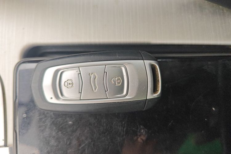 吉利汽车 博越 2018款 1.8TD 自动两驱智联型4G互联版中控内饰11