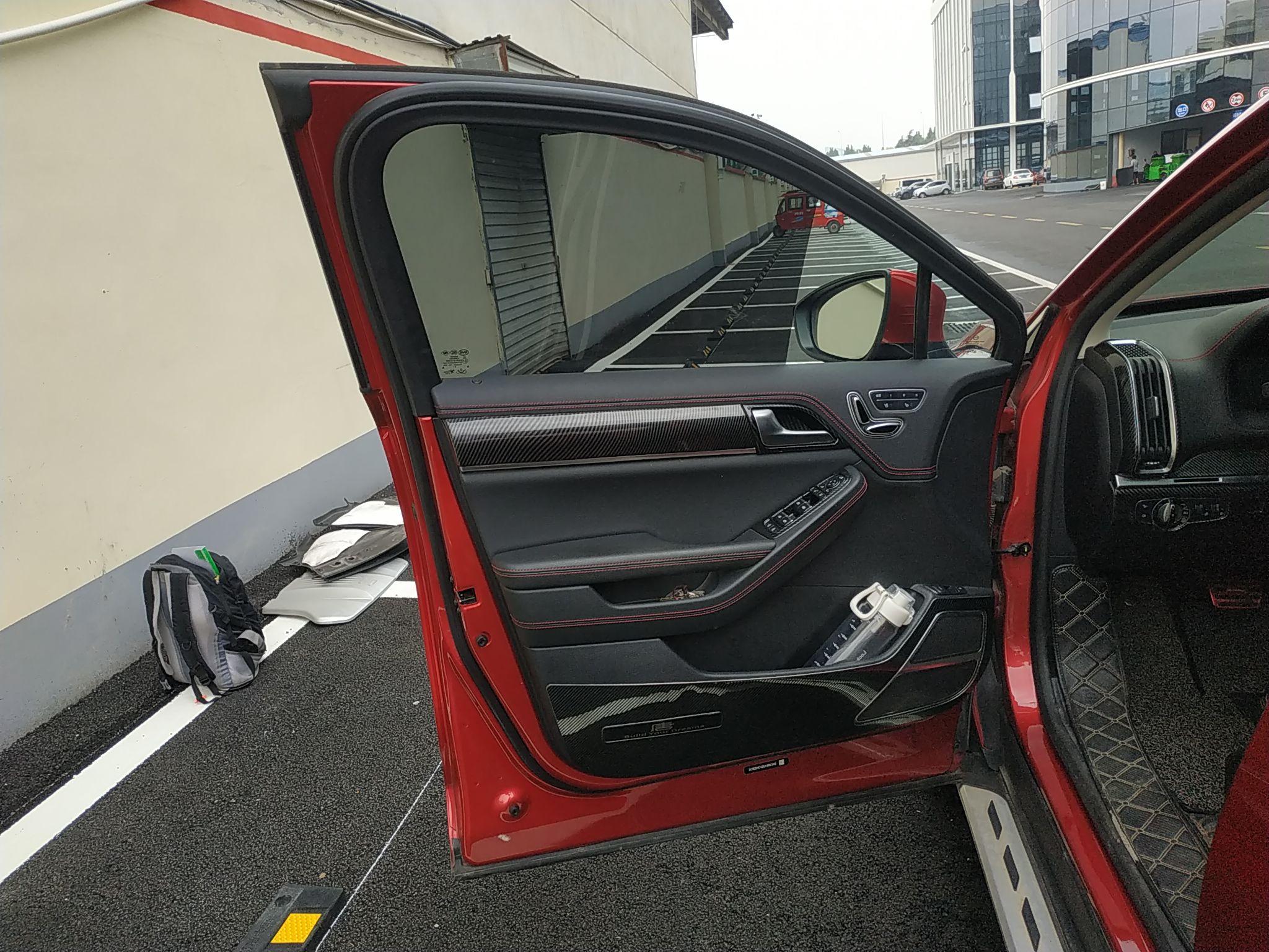 比亚迪 唐新能源 2018款 DM 2.0T 全时四驱智联创领型 7座 国V