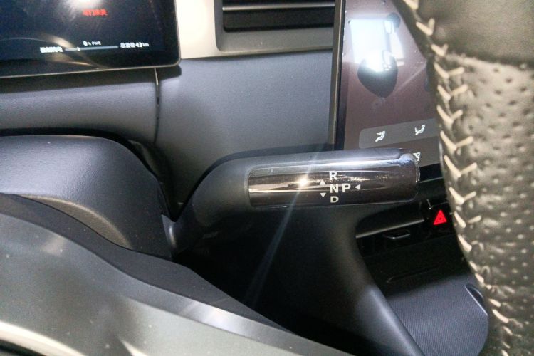 蓝电E5 PLUS 2026款 165km 长续航先享版Ultra 5座局部细节18