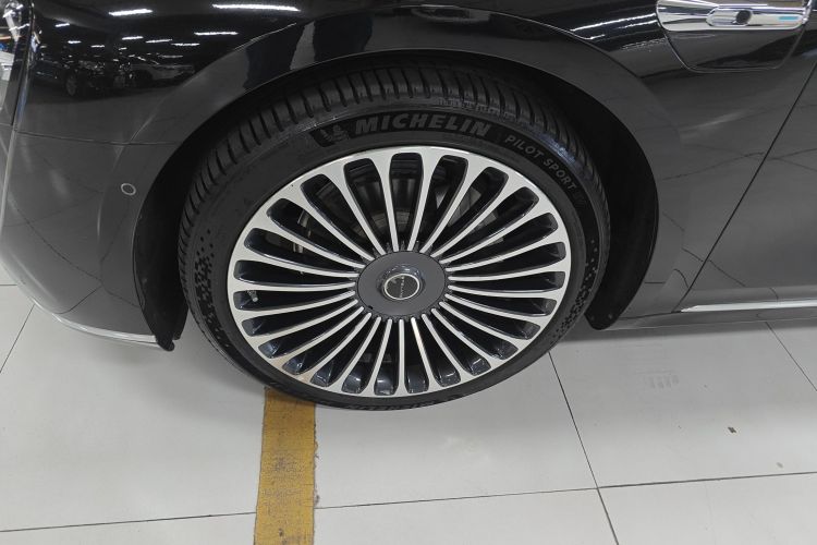 鸿蒙智行 享界S9 2024款 纯电 Ultra 四驱旗舰版车身外观6007