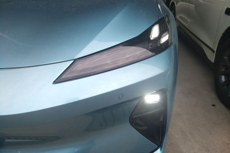 深蓝汽车 深蓝L07 2024款 230Max乾崑智驾ADS SE增程版局部细节36