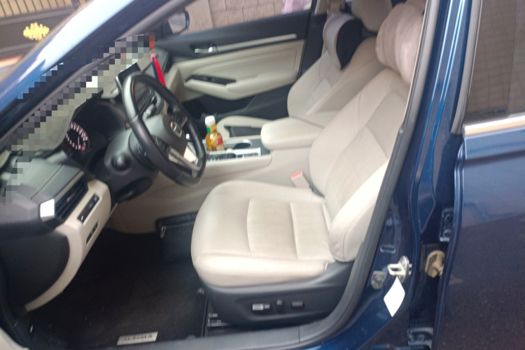 日产 天籁 2019款 2.0T XL Upper 智享版局部细节19